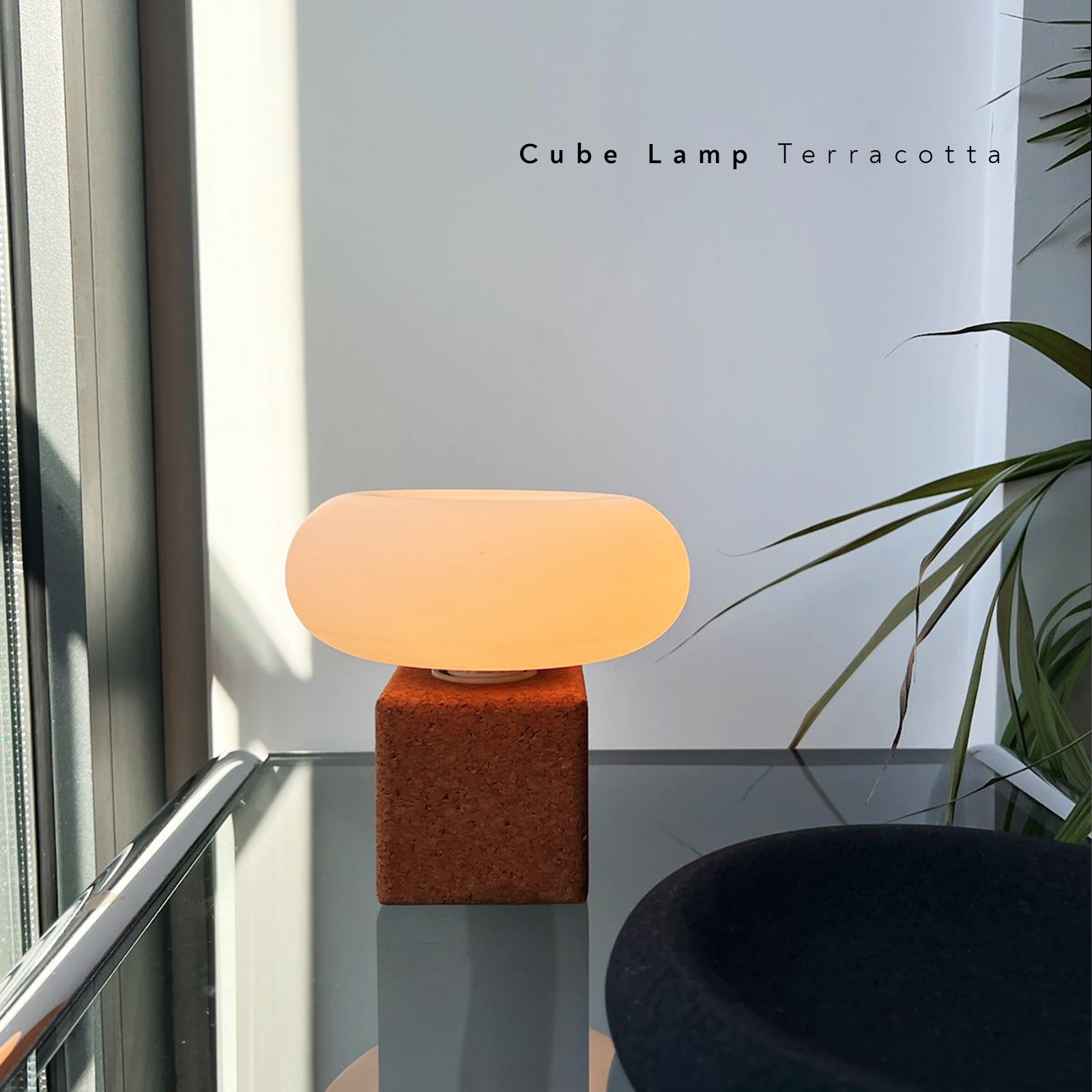 Cube Lamp - table